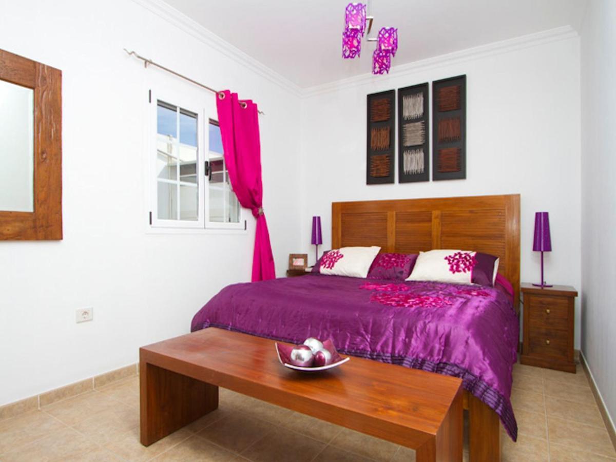 Joanne - 4 Bedroom - Wifi&air Conditioning - Perfect For Families * Puerto del Carmen (Lanzarote)
